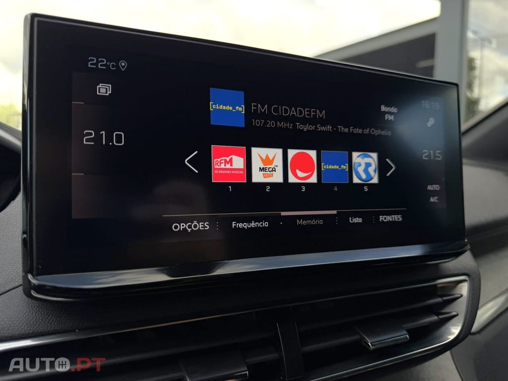 Peugeot 3008 1.5 BlueHDi GT EAT8