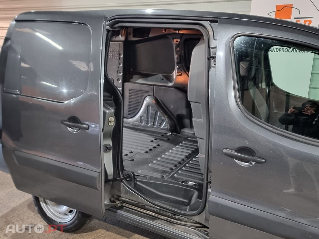 Citroen Berlingo 1.6 BlueHDi L2 Club 3L