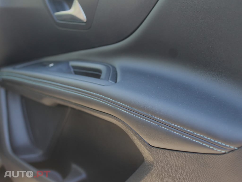 Peugeot 3008 1.5 BlueHDi Allure