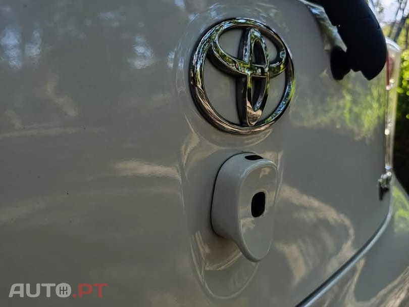 Toyota iQ 1.0 VVT-i Essential+AC