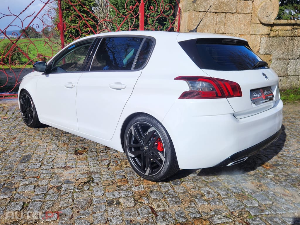 Peugeot 308 1.5 BlueHDi Business Line