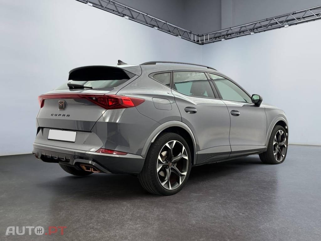 Cupra Formentor 1.4 e-Hybrid V DSG6