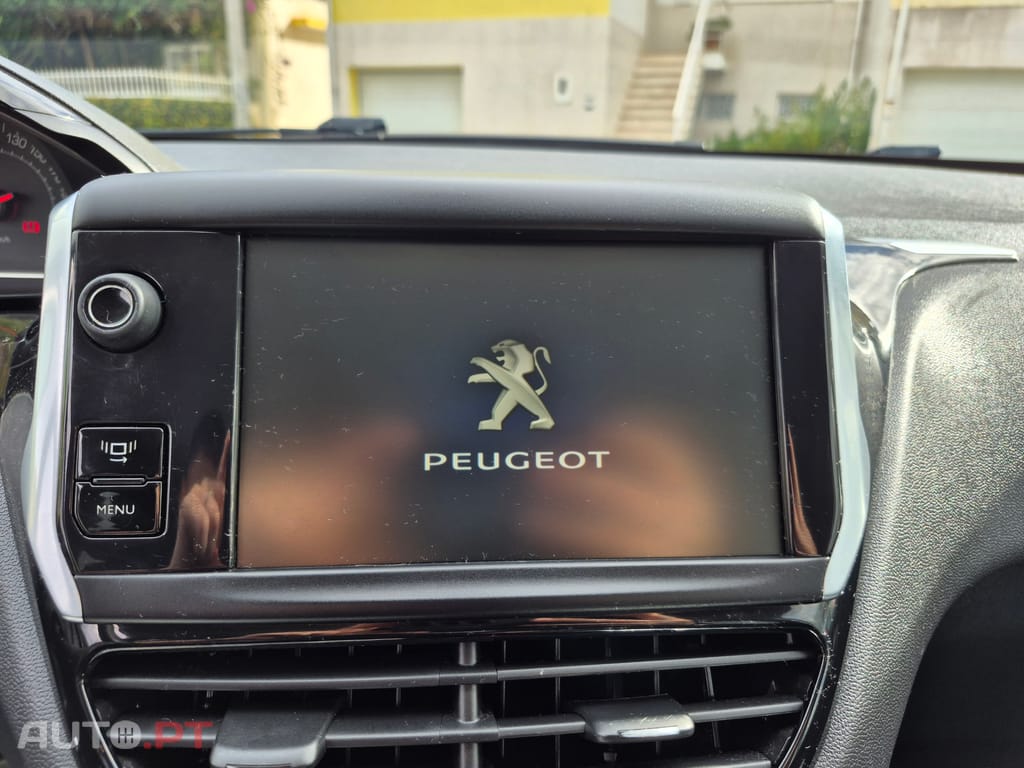 Peugeot 208 Access