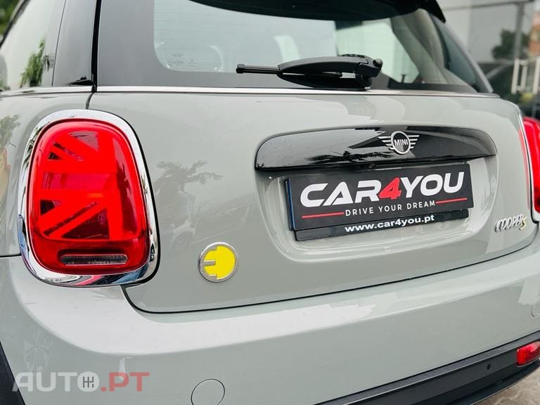 MINI Electric Cooper SE Mini Electric Collection 2021