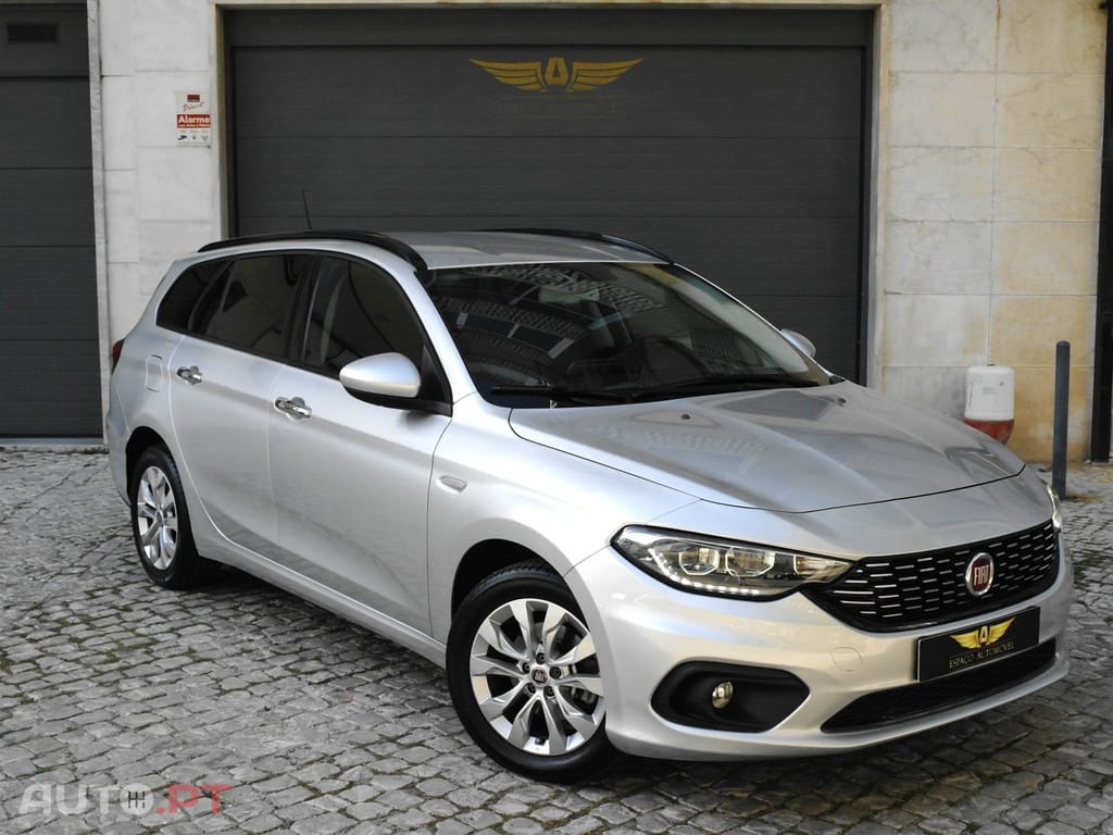 Fiat Tipo 1.3 M-Jet Easy