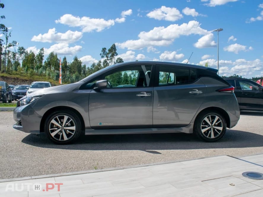 Nissan Leaf Acenta 40KWh