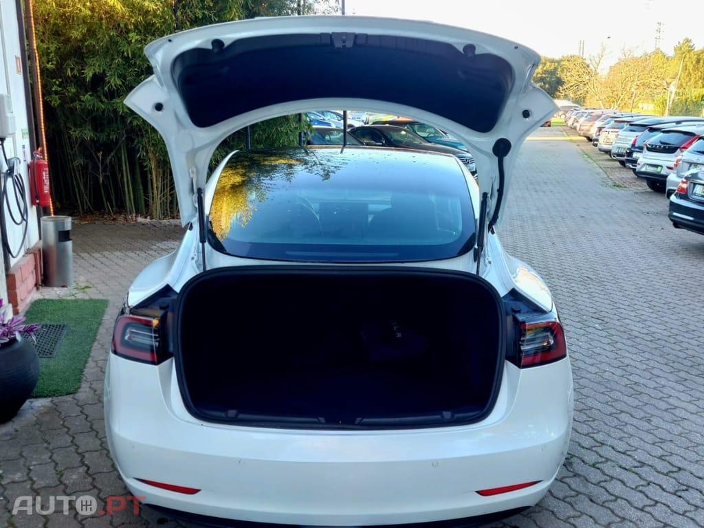 Tesla Model 3 AWD LONG RANGE DUAL MOTOR