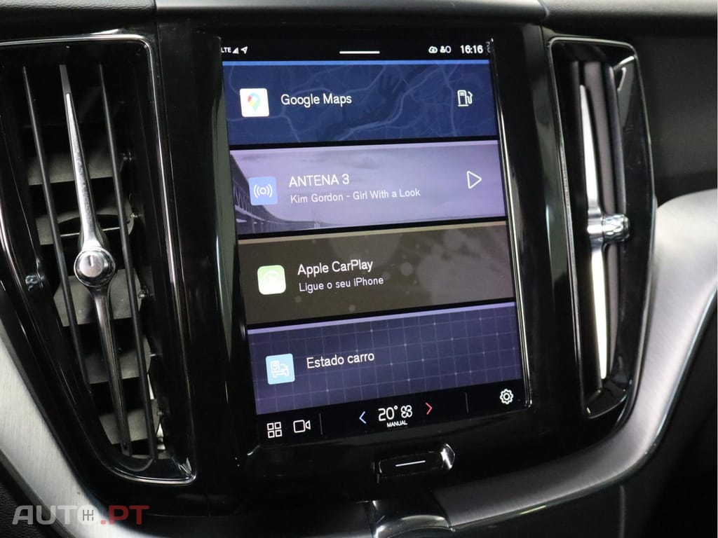 Volvo XC60 2.0 B4  Momentum Plus 