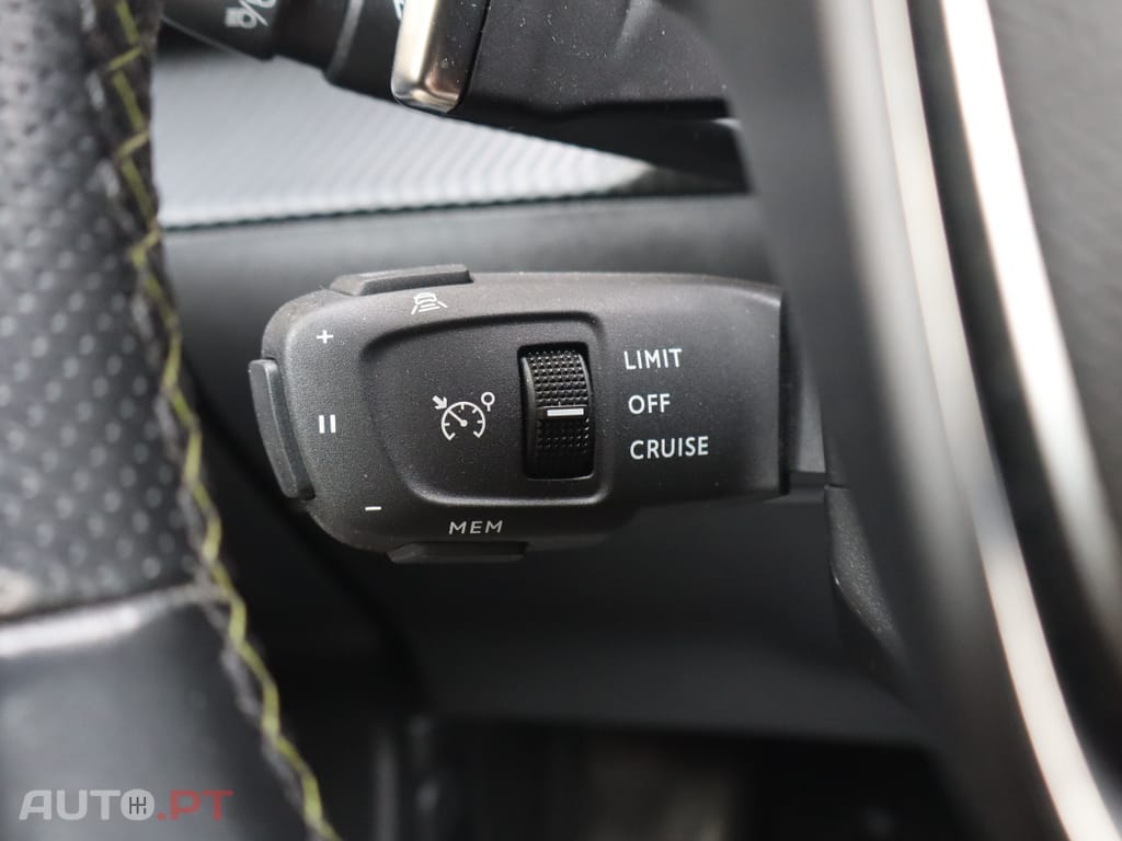 Peugeot 2008 1.5 BlueHDi GT EAT8