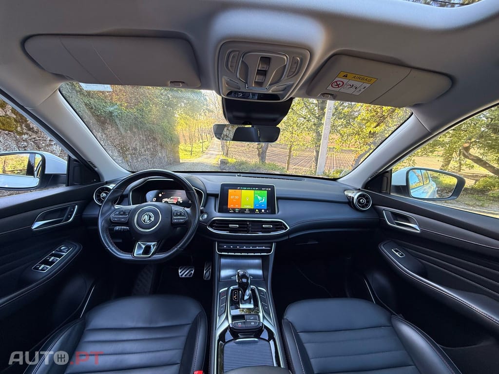 MG EHS 1.5 T-GDI Plug-in Hybrid Luxury