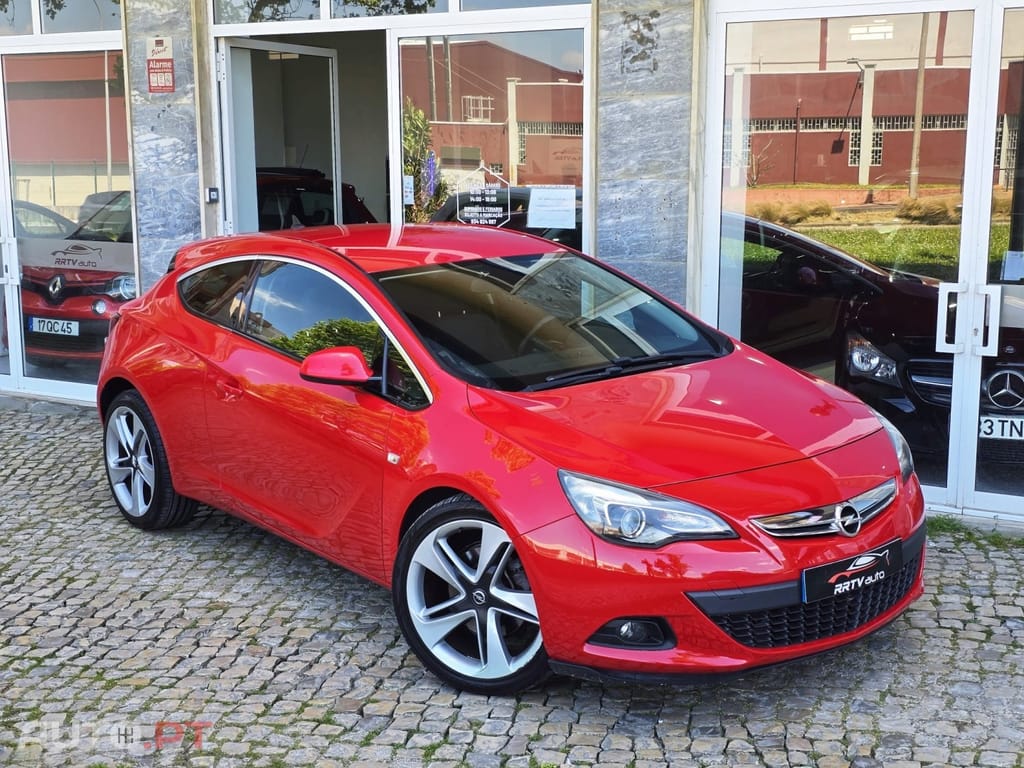 Opel Astra GTC 1.7 CDTi S/S J19