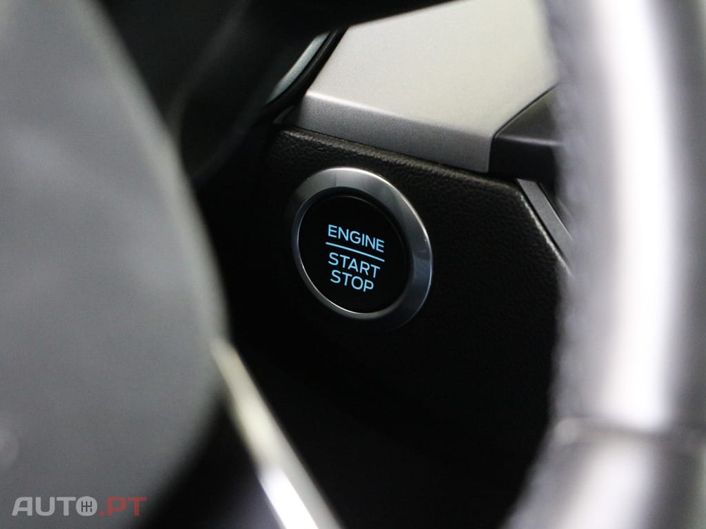 Ford Focus 1.0 EcoBoost MHEV Active