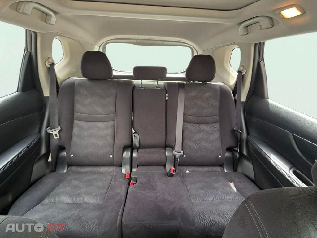 Nissan X-Trail 1.6 dCi Tekna