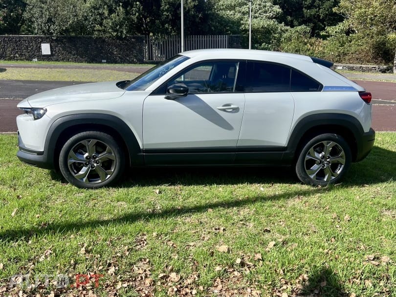 Mazda MX-30 e-SKYACTIV Advantage+Vintage Leatherette