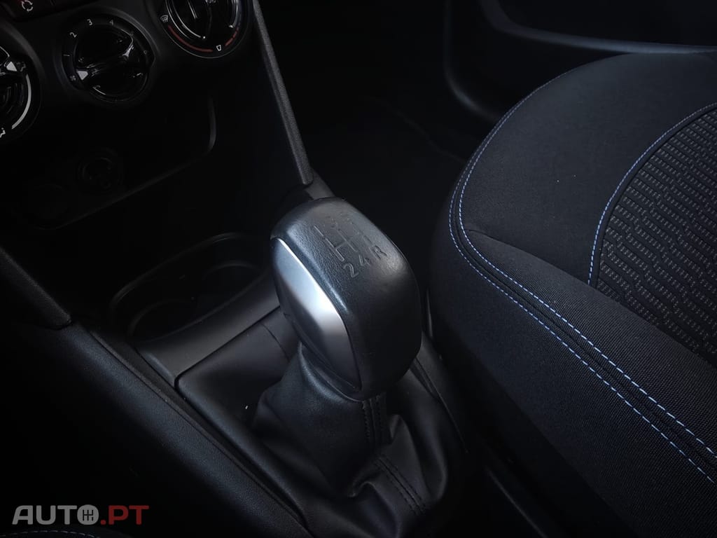 Peugeot 208 1.2 PureTech Style