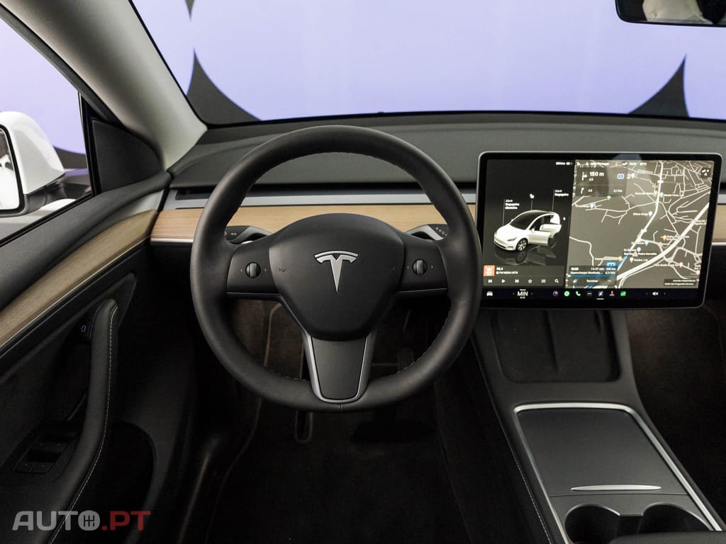 Tesla Model Y Long Range Tração Integral
