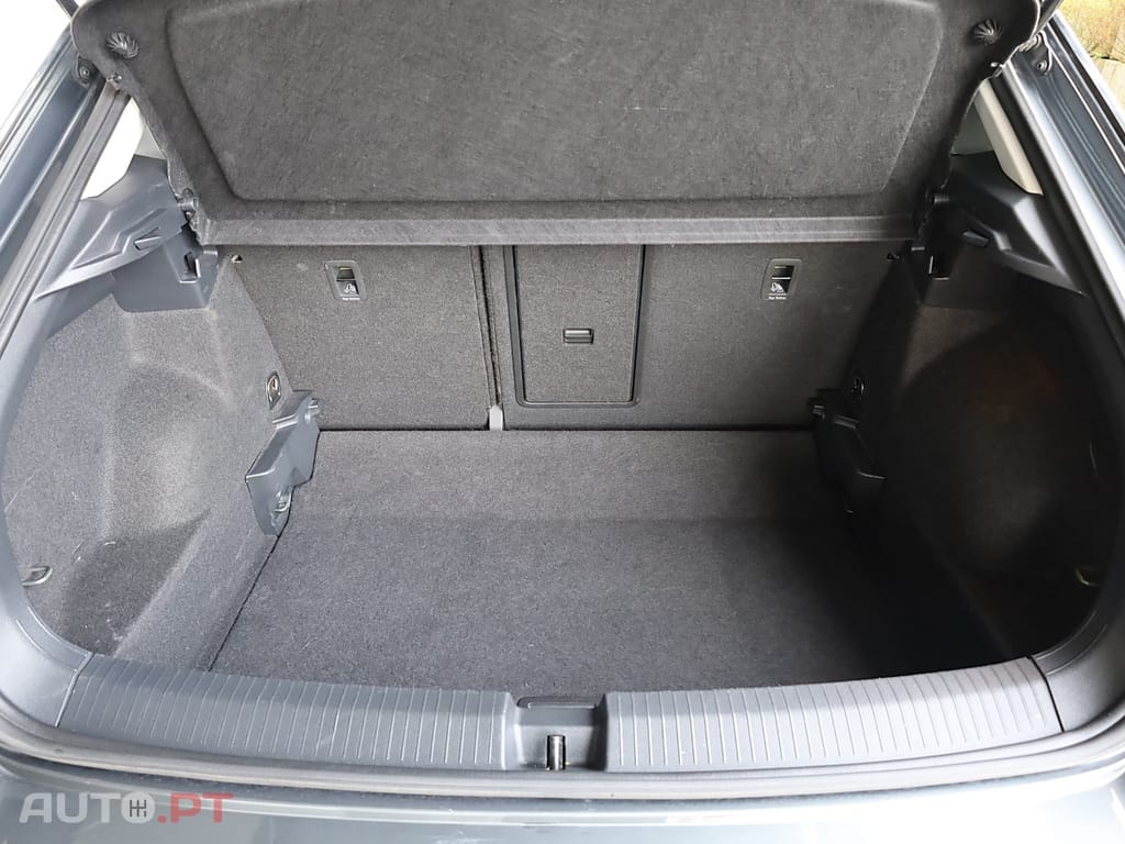 Volkswagen T-Roc 1.0 TSI Life