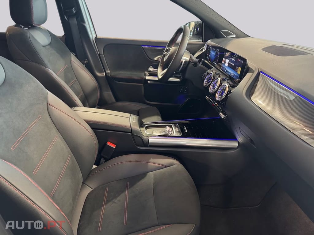 Mercedes-Benz GLA 250 e AMG AdvPlus I.V.A DEDUTIVEL