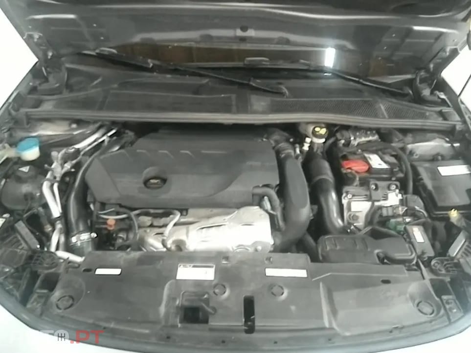 Peugeot 308 SW 1.6 Hybrid Allure e-EAT8