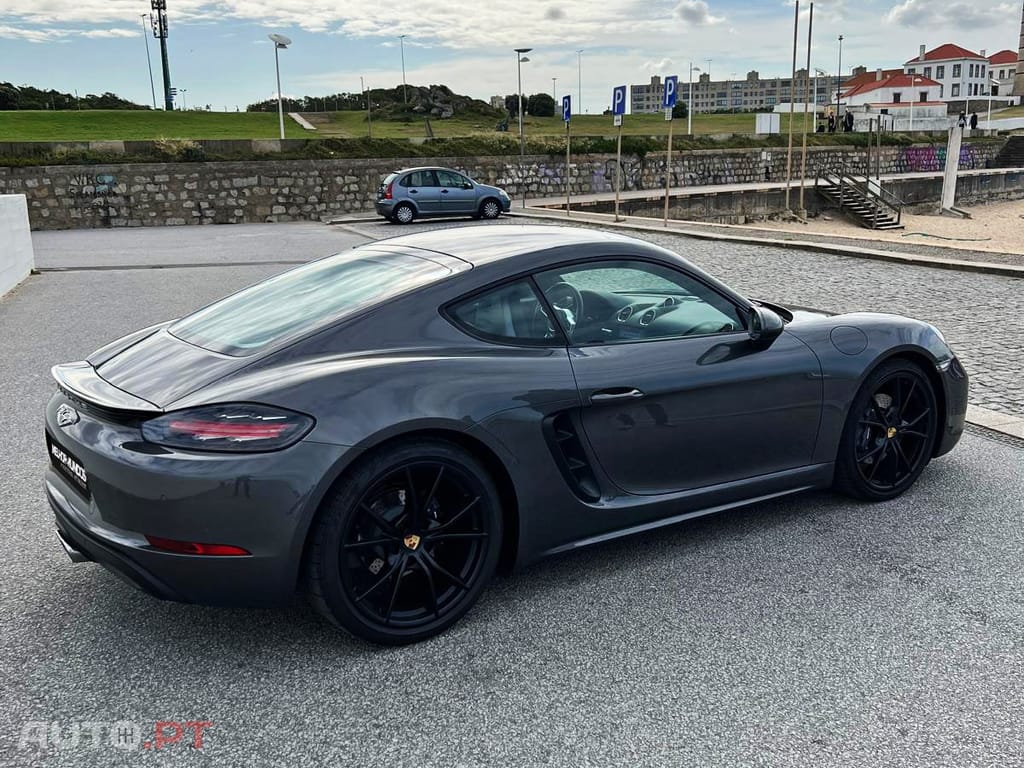 Porsche 718 2.0 PDK