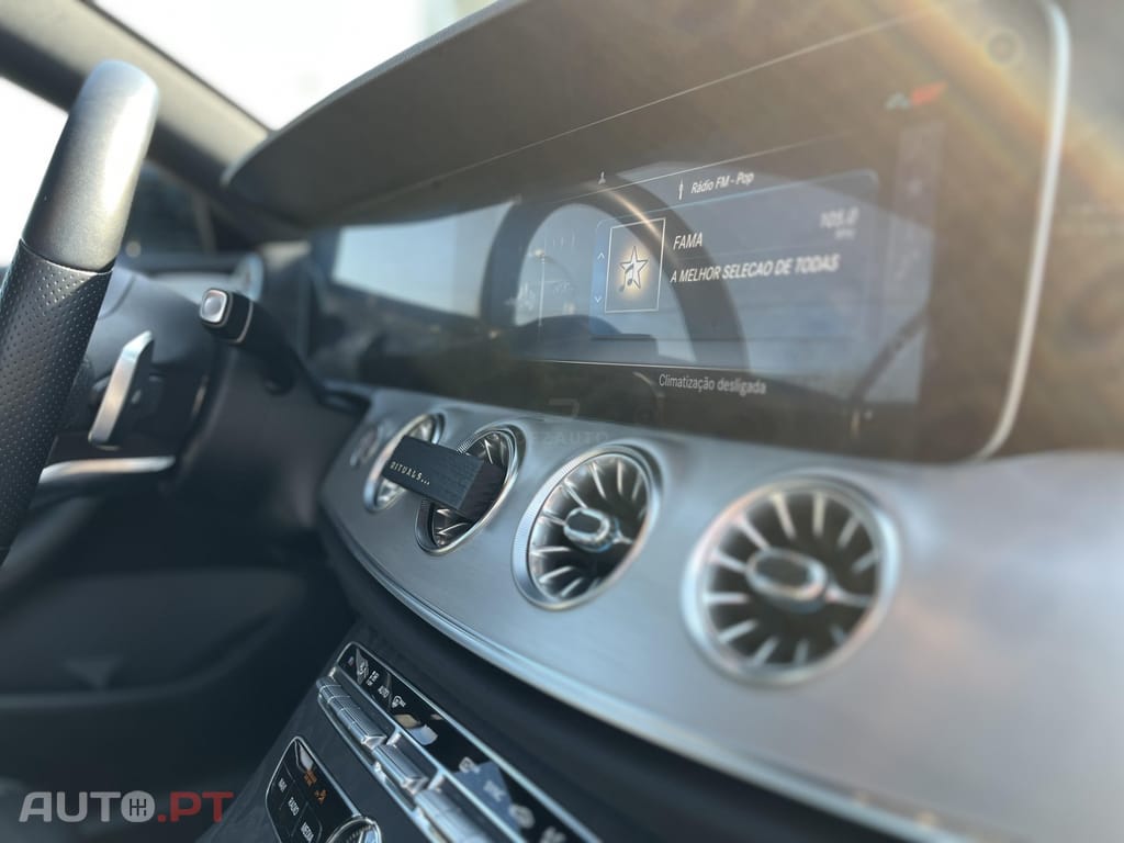 Mercedes-Benz E 300 Coupé