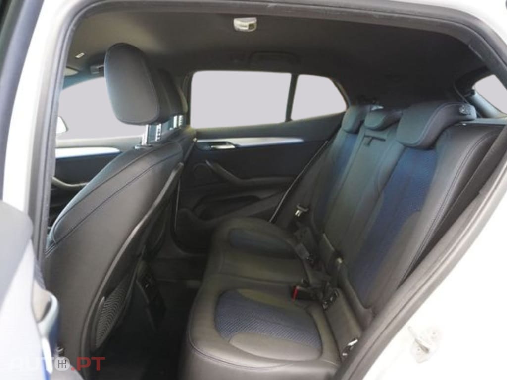 BMW X2 I.V.A DEDUTÍVEL sDrive 16d 