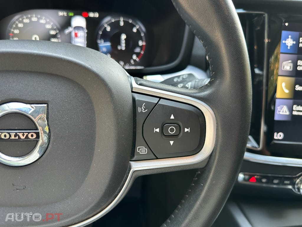 Volvo V60 2.0 D3 R-Design Geartronic
