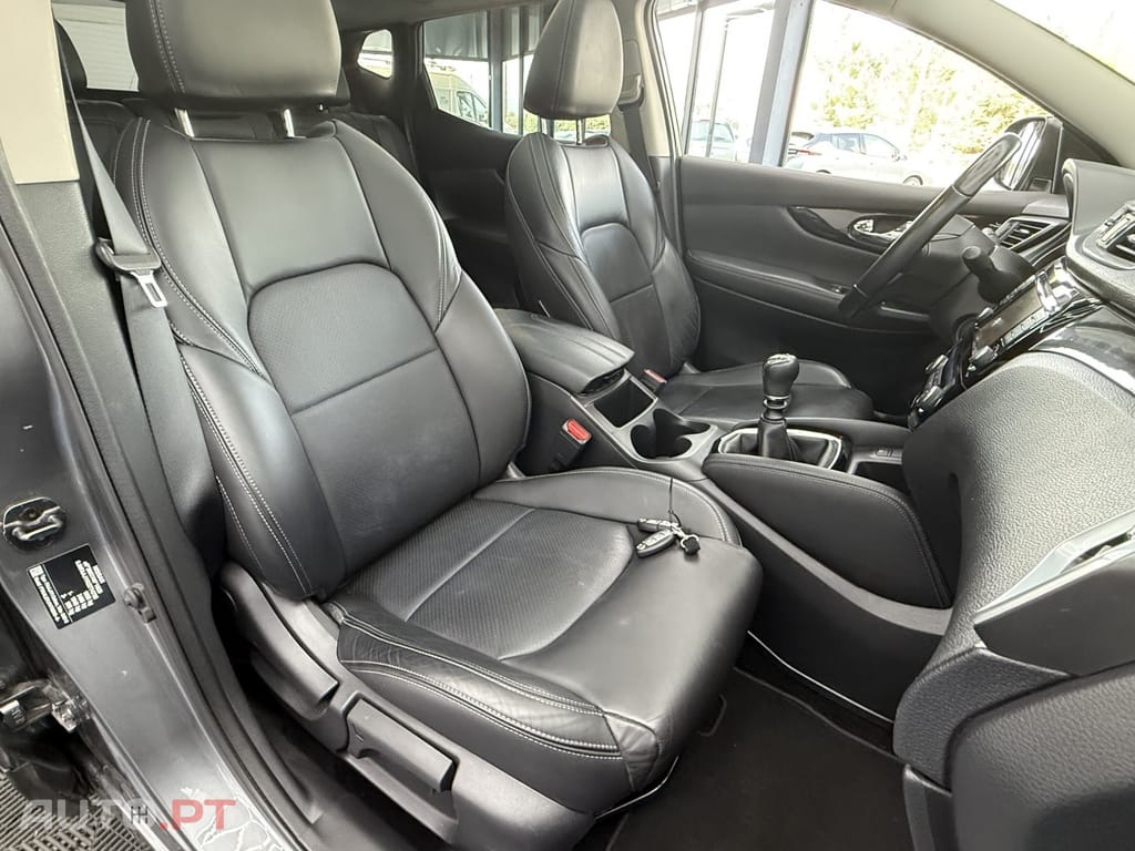 Nissan Qashqai 1.5 dCi N-Connecta