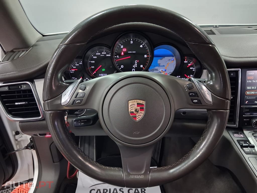 Porsche Panamera 3.0 V6 platinum edition