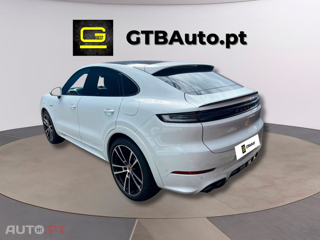 Porsche Cayenne E-Hybrid I.V.A DEDUTIVEL 