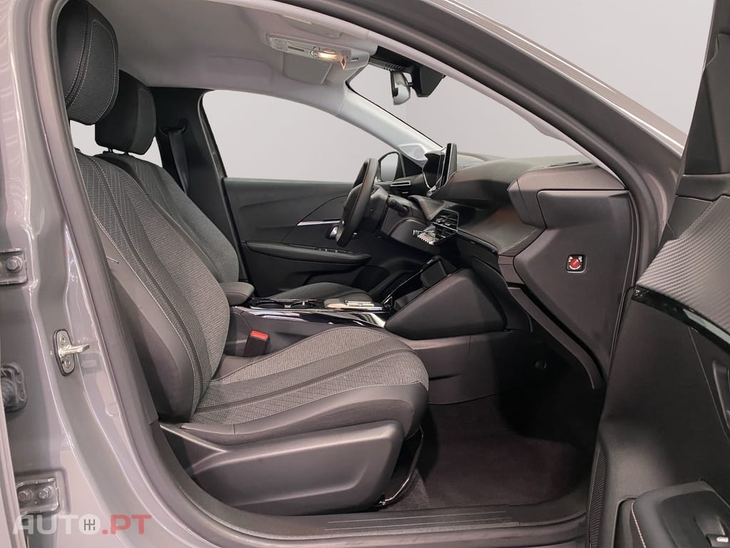Peugeot E-208 50 kWh Allure