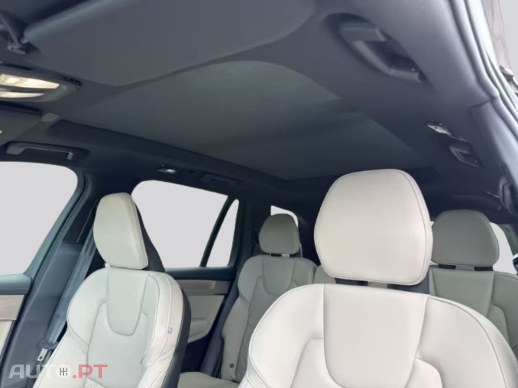 Volvo XC90 I.V.A DEDUTIVEL T8
