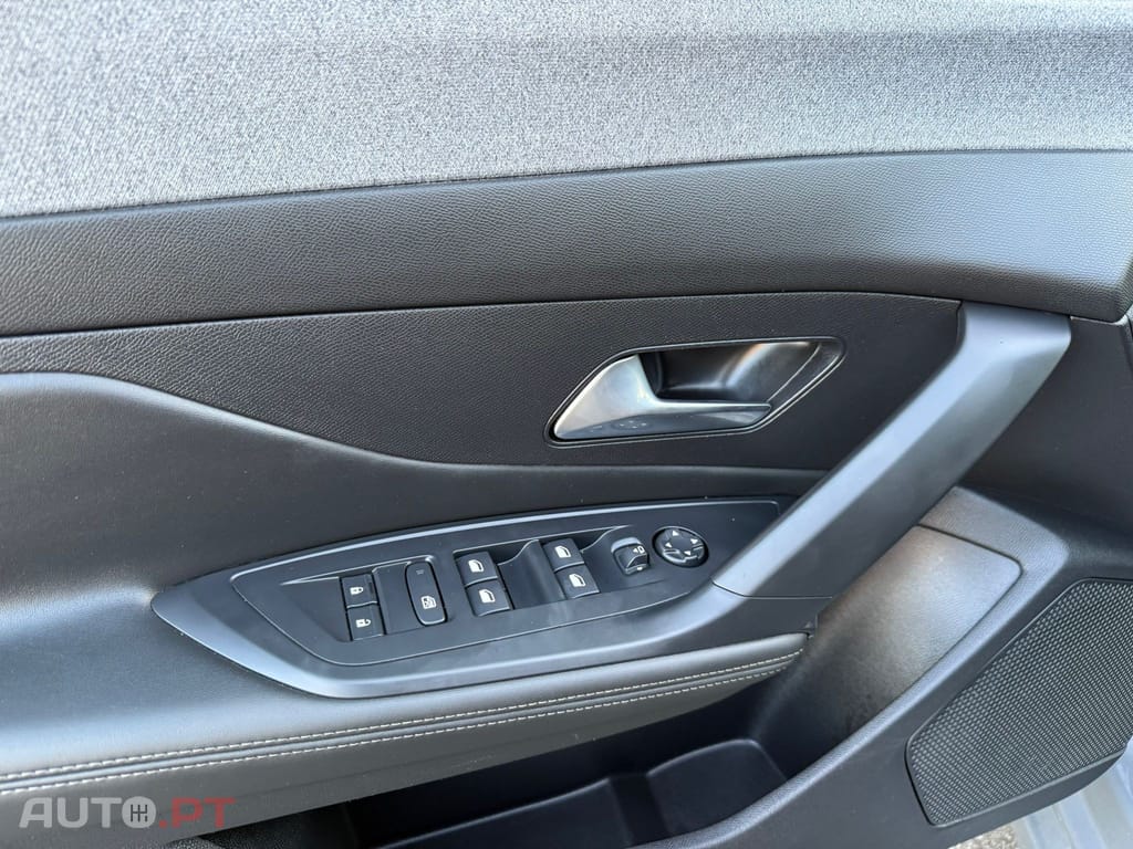 Peugeot 308 1.2 PureTech Allure