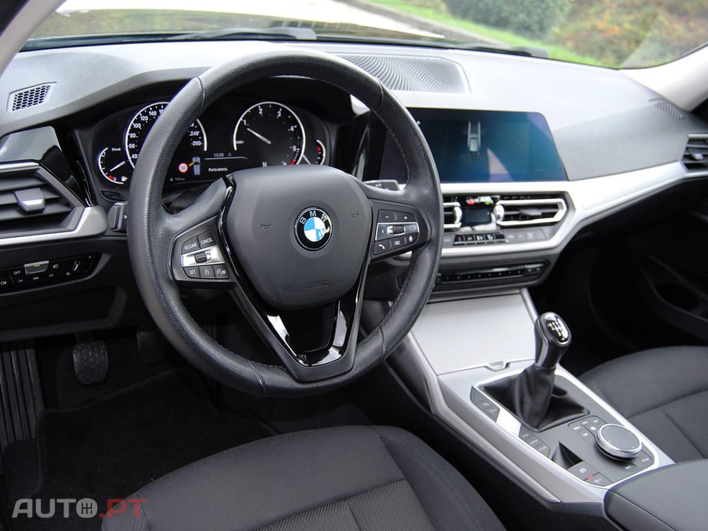 BMW 318 d Touring Advantage