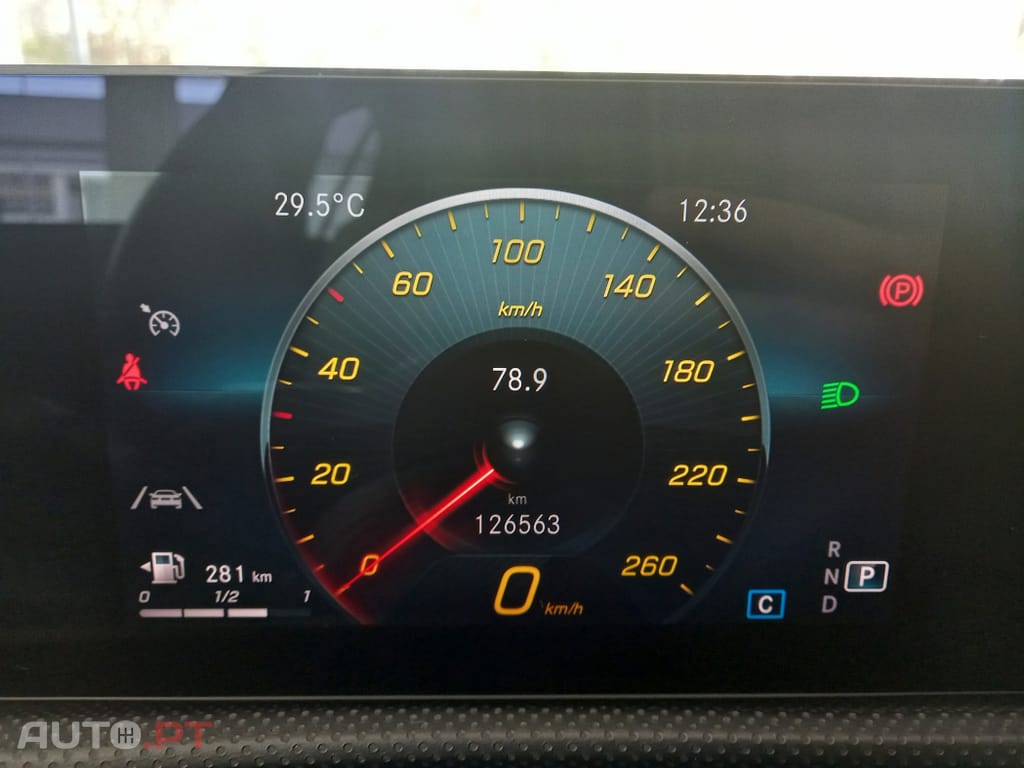 Mercedes-Benz CLA 180 Progressive Line