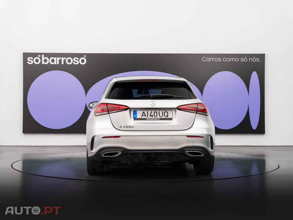Mercedes-Benz A 250 e AMG Line