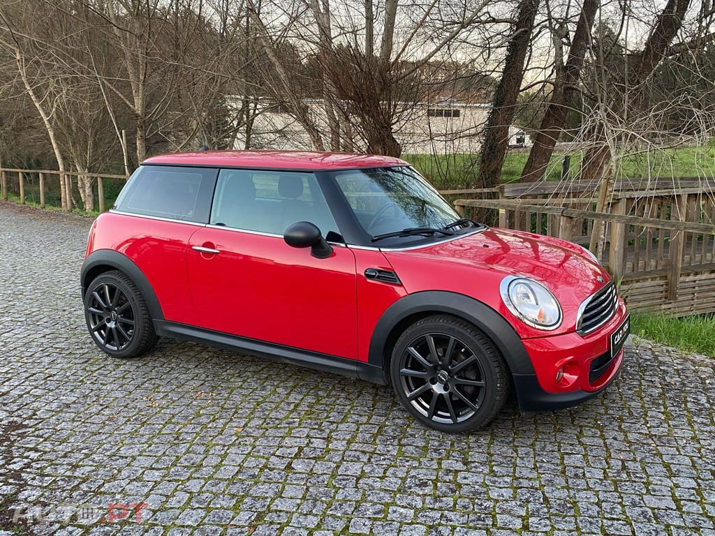 MINI Cooper One D