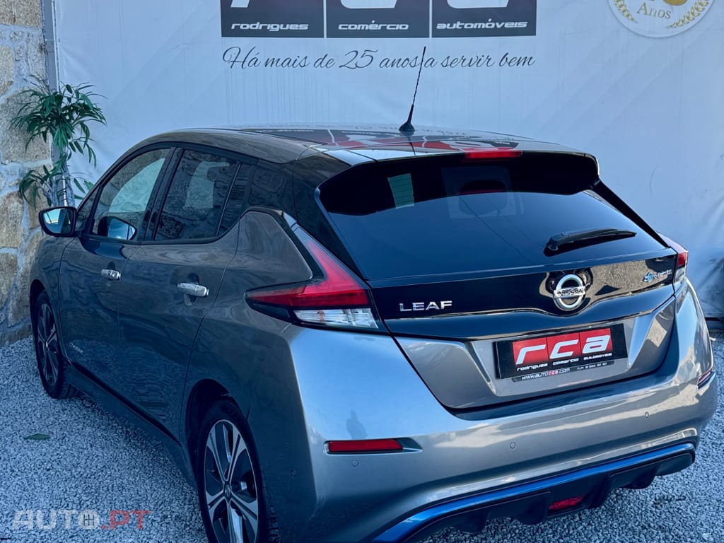 Nissan Leaf Tekna Two Tone+ProPilot Park