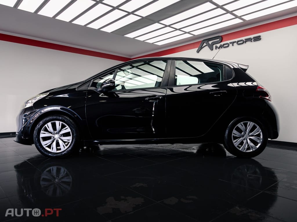 Peugeot 208 1.6 e-HDi Active