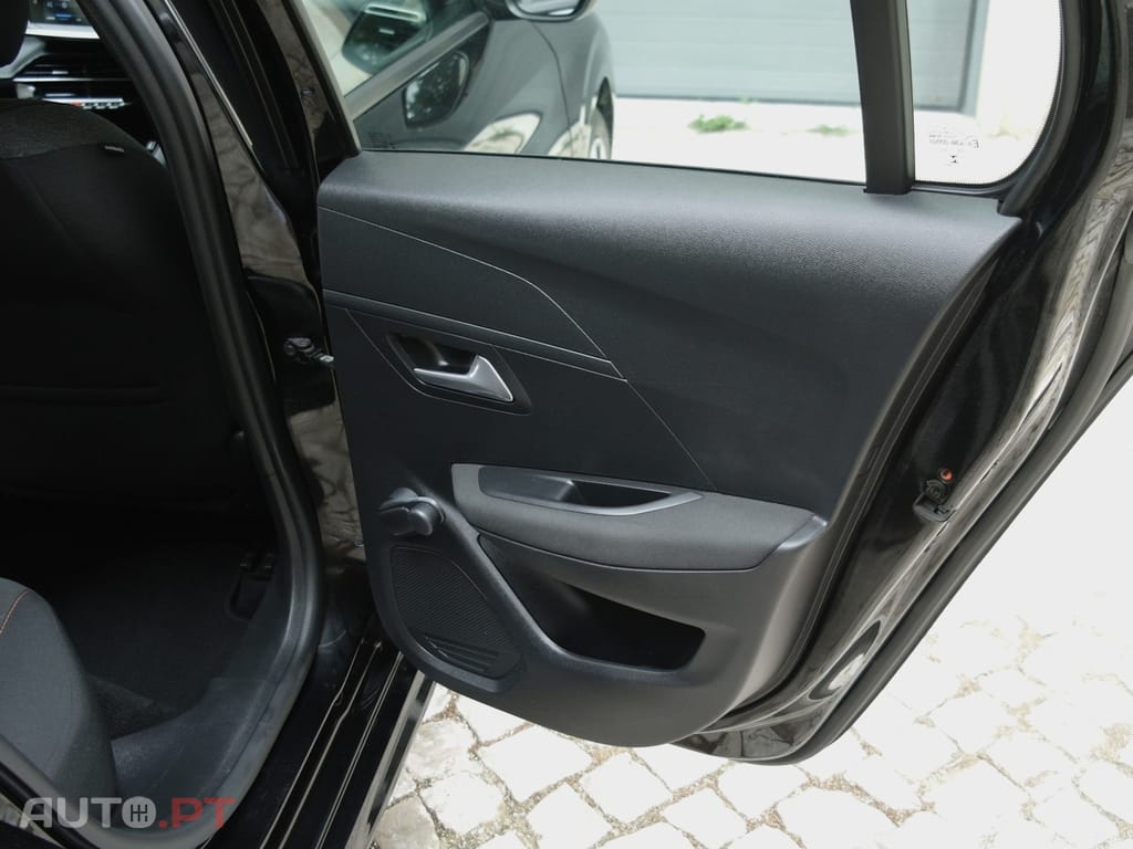 Peugeot 208 1.2 PureTech Active