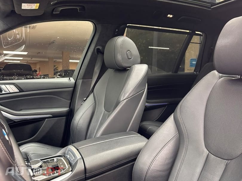 BMW X7 30 d xDrive Pack M