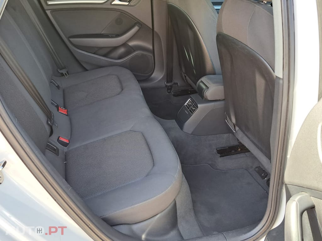 Audi A3 Sportback 1.6 TDI S-line