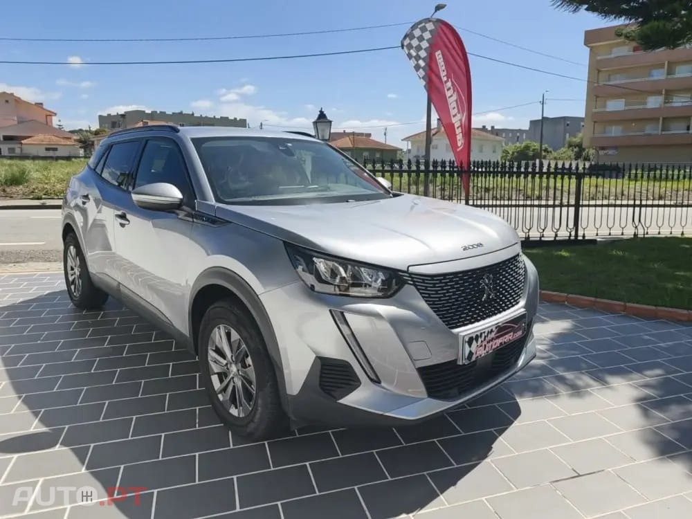 Peugeot E-2008 50 kWh SE Style