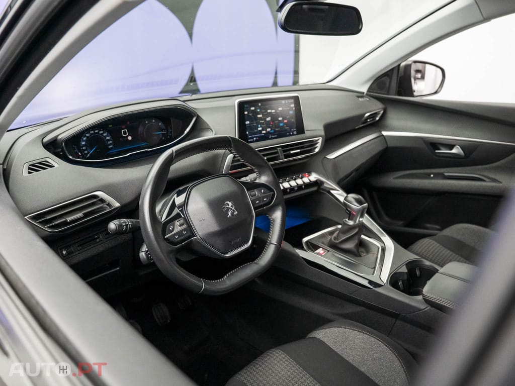 Peugeot 3008 1.5 BlueHDi Active