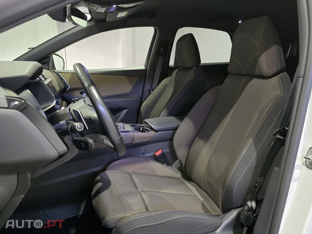 DS DS7 Crossback E-Tense Bastille+ EAT8