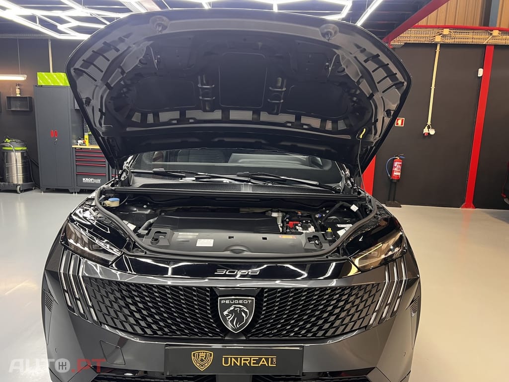 Peugeot E-3008 73 kWh GT