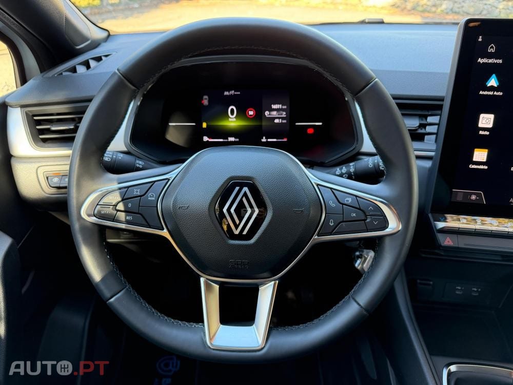 Renault Captur 1.0 TCe Techno Bi-Fuel