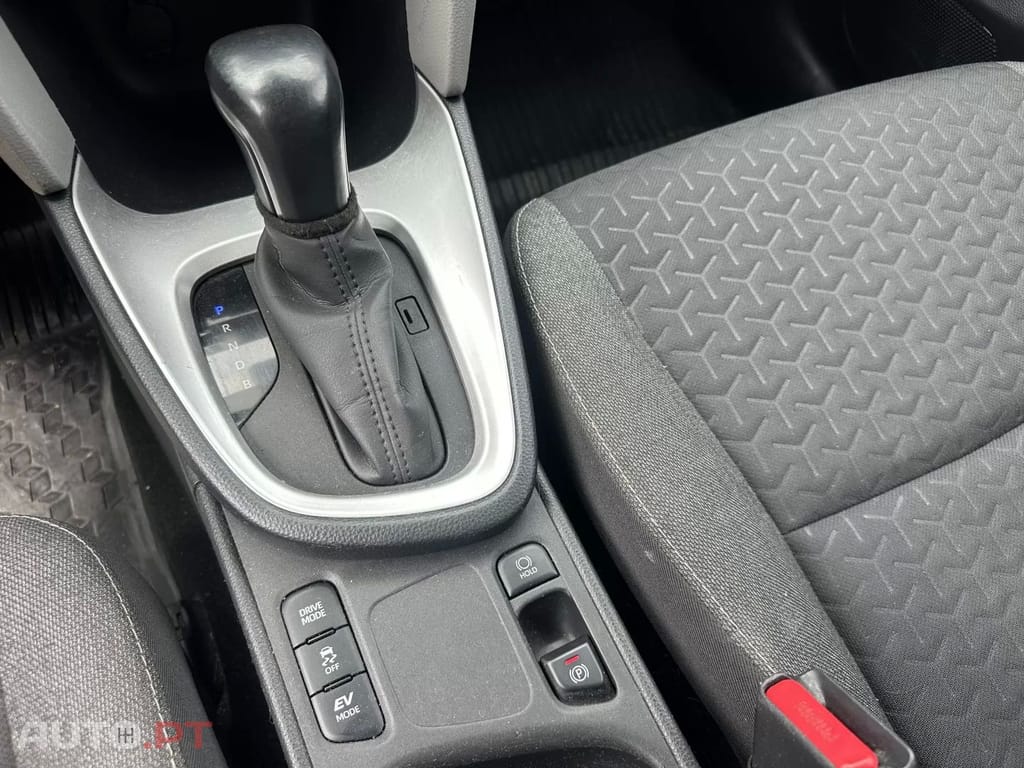 Toyota Yaris Cross 1.5 HDF Comfort Plus