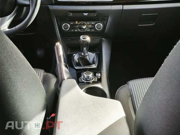 Mazda 3 1.5 Sky-G Evolve