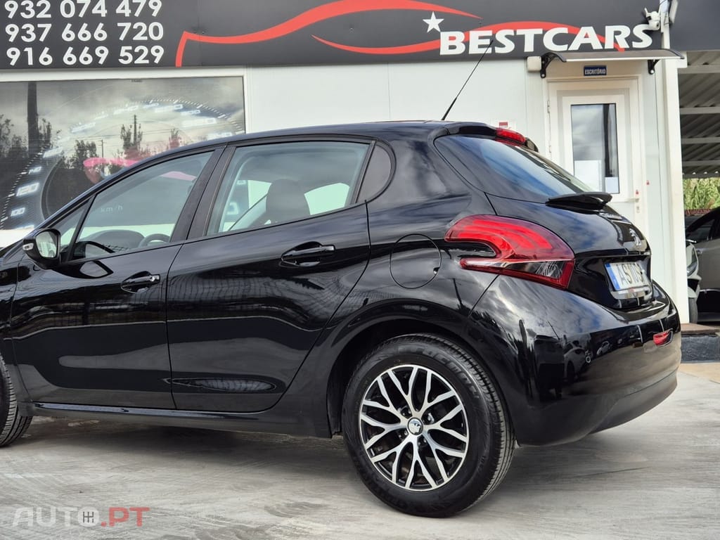 Peugeot 208 1.6 BlueHDi Active